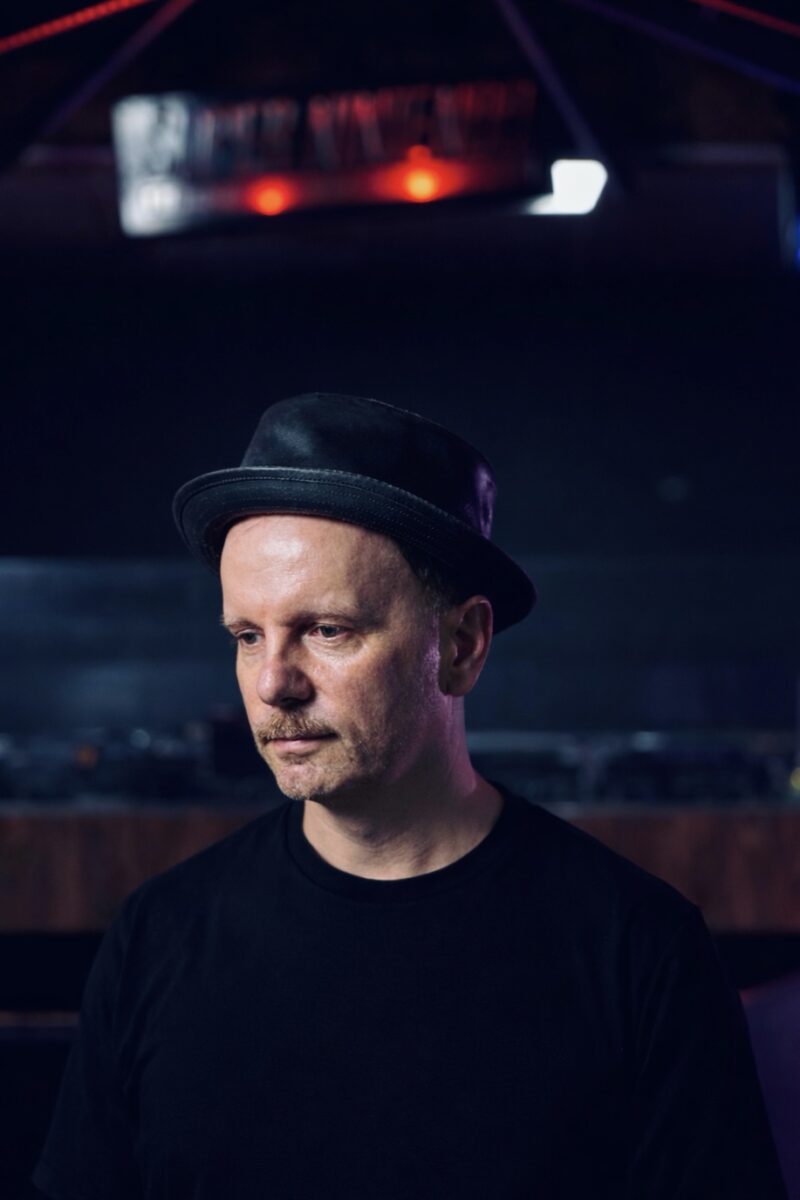 jochenpashmärz2026 Kowalski Stuttgart House Techno Club mit Terrasse Stuttgart